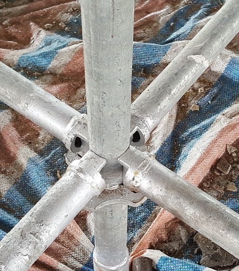 Vị trí liên kết trên hệ giáo