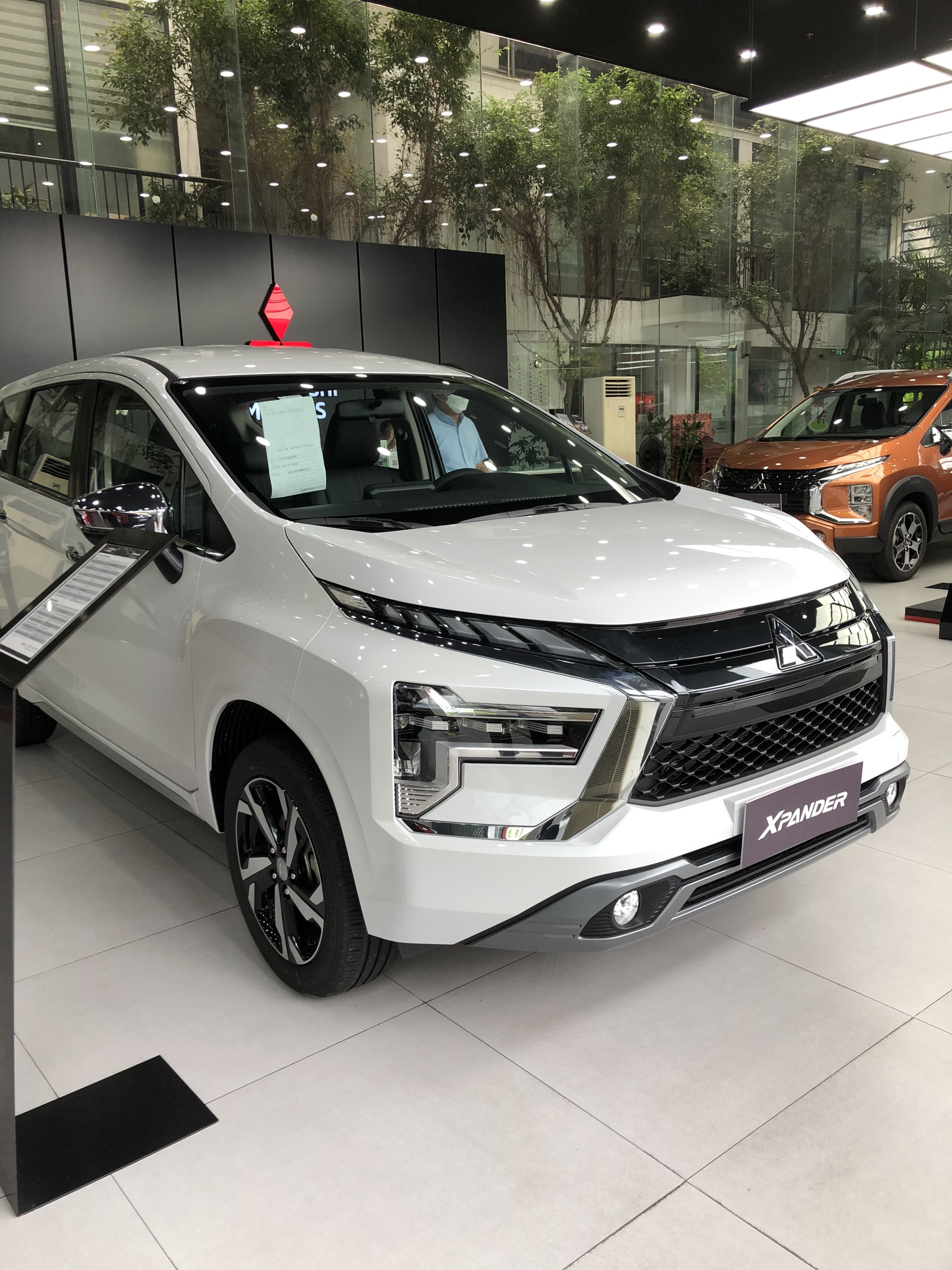 Mitsubishi Xpander MT 2024