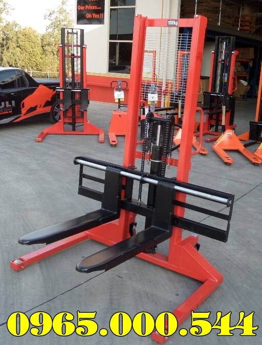 Xe nâng tay cao chân rộng 1 tấn 1.6 mét