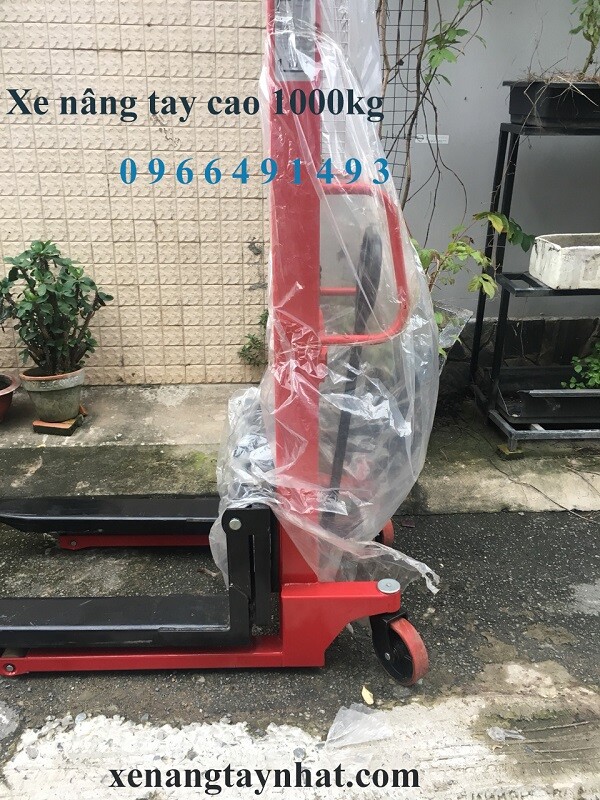 Xe nâng tay cao giá rẻ 