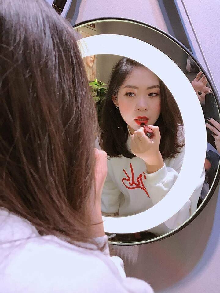 Gương makeup đèn led dây da Citybuilding CBJ 011K