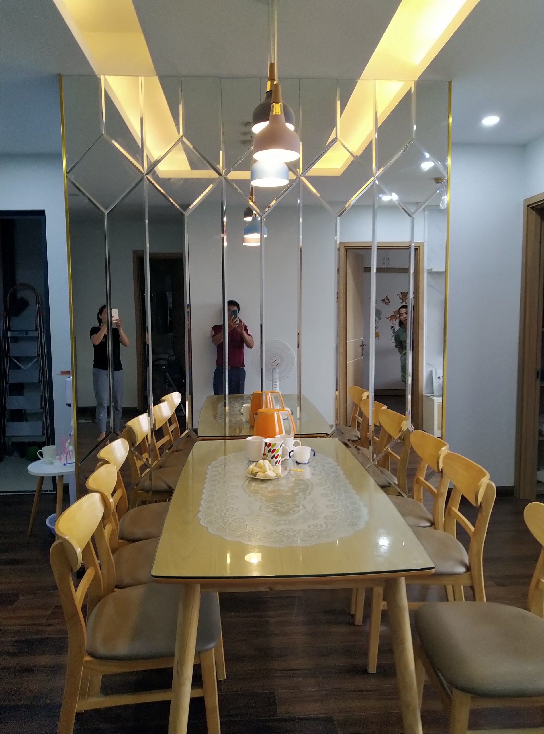 Gương Trang Trí Bàn Ăn