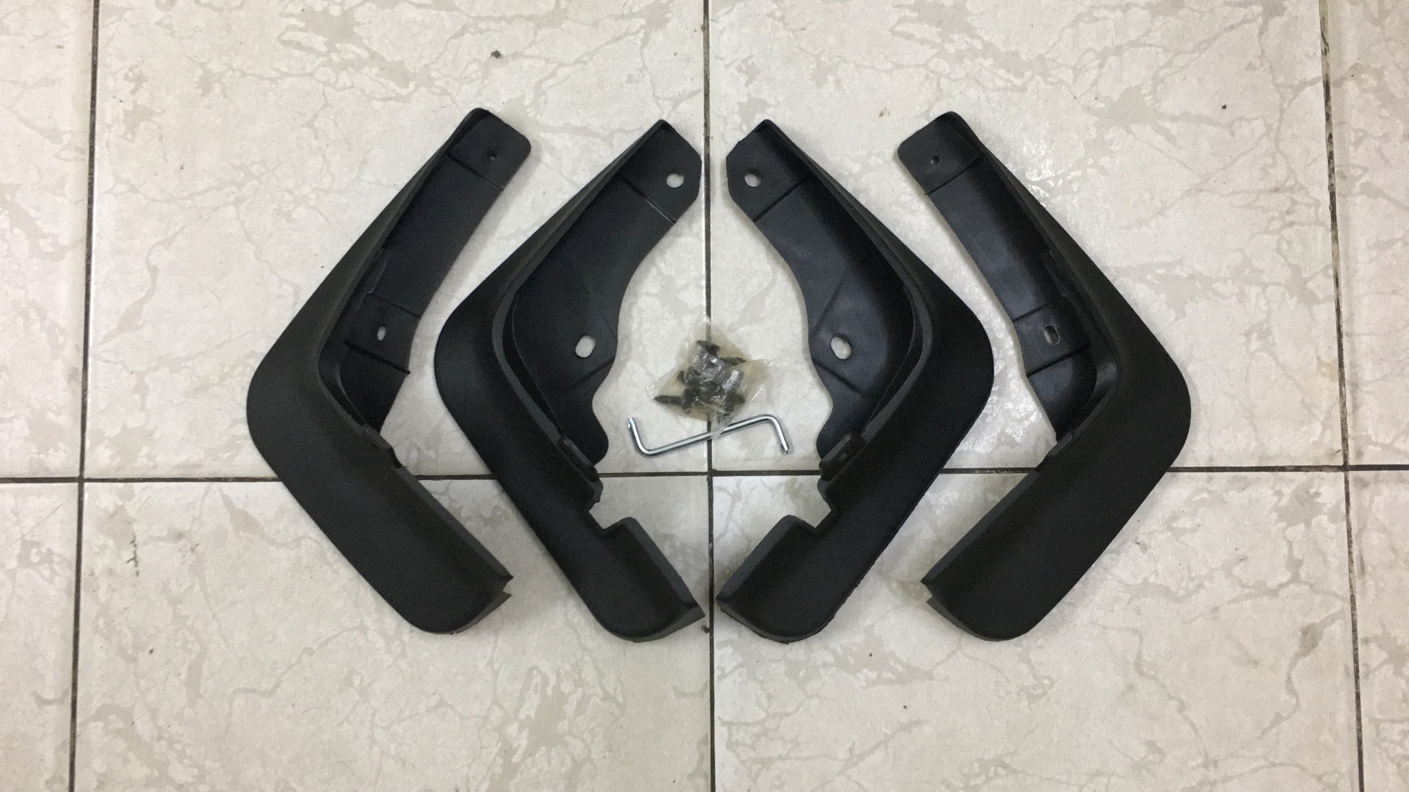 Chắn bùn bánh xe Mazda 3 2013- 2019