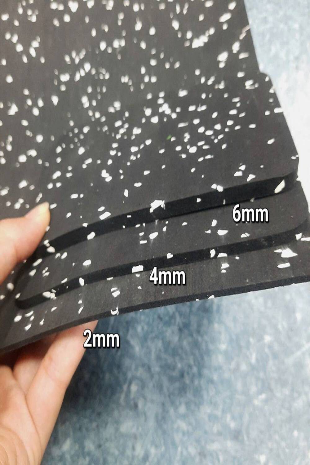 Thảm cuộn cao su phòng Gym KT 1mx10m bề mặt thảm EPDM PN-RUBBER P001