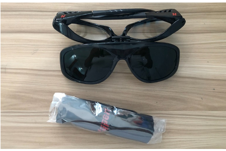 Kính bảo hộ Shade 5 - 017033 Hypertherm