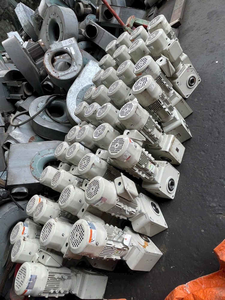 Lô motor giảm tốc mini Nhật bãi nhiều con cùng loại