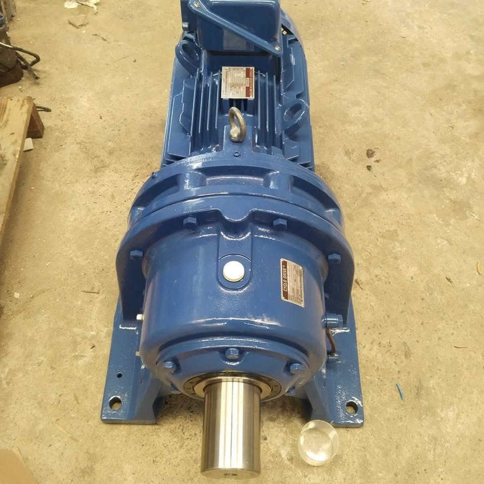 Motor giảm tốc cyclo mặt bích Nhật bãi đã tân trang