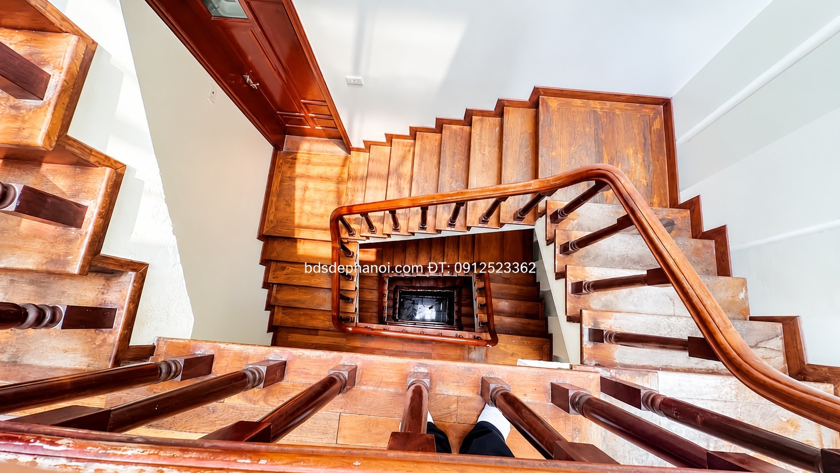 Bán Nhà Lô Góc Phố Triệu Việt Vương, Hai Bà Trưng, 70m², 5 Tầng, Nở Hậu, Ô Tô Vào