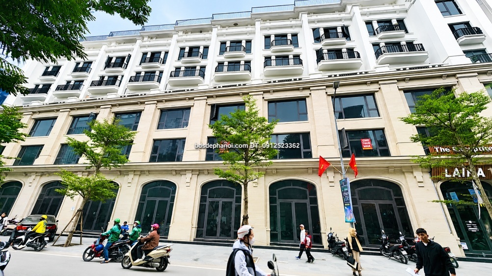 Bán Shophouse 82 Chùa Láng (Langs Village Đống Đa), 120m2, 9 Tầng Có Hầm, 2 Mặt Tiền Kinh Doanh Đỉnh