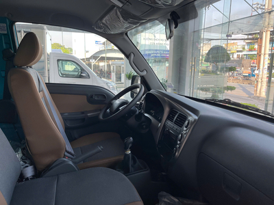 XE TẢI KIA K200 EURO 5 THÙNG KÍN ĐỜI 2025 MỚI NHẤT