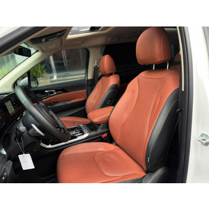 KIA Carnival 3.5G Signature 7 chỗ