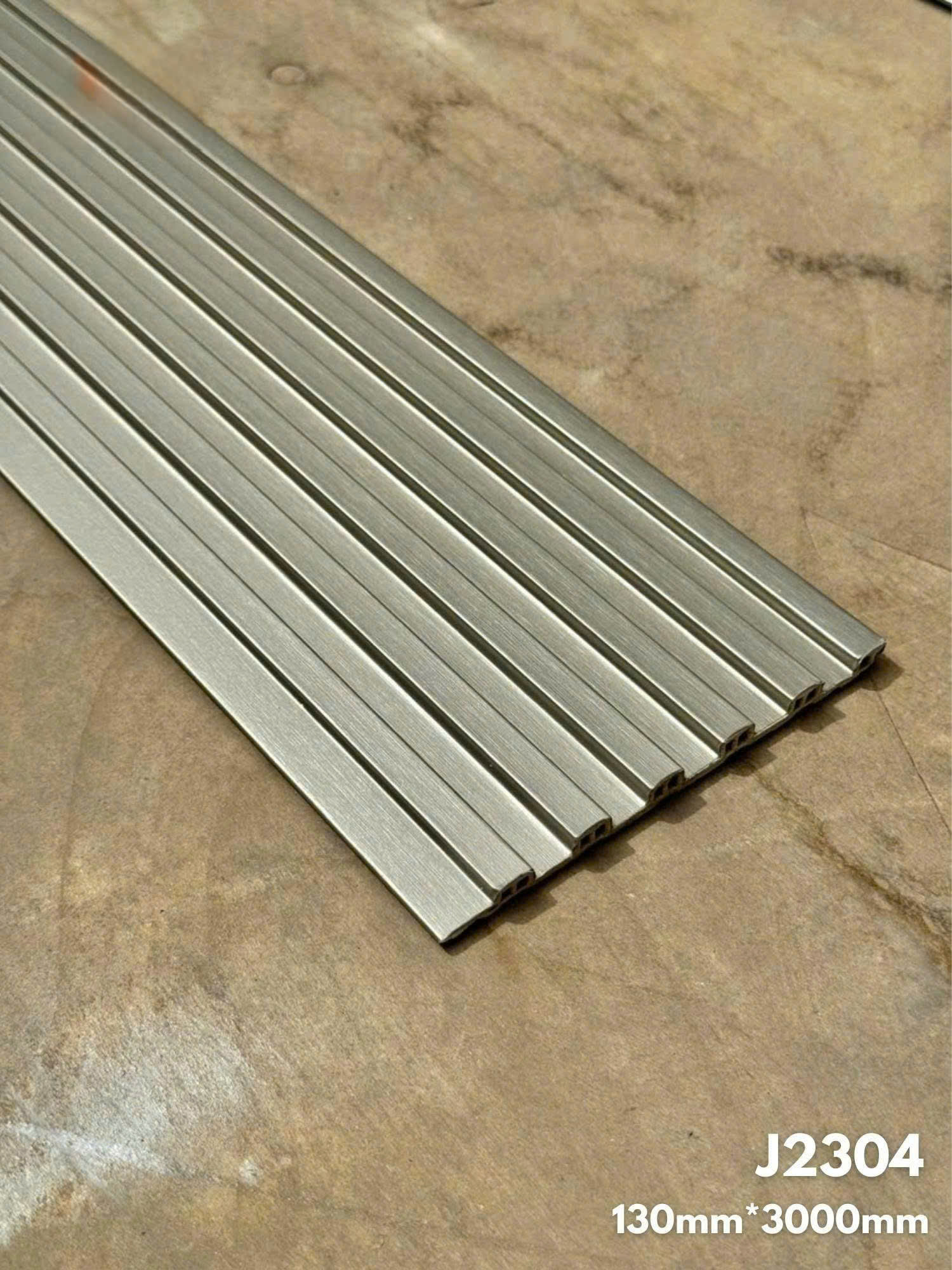 BỘ TẤM ỐP THAN TRE+ LAM 6 SÓNG 5MM CAO CẤP TẠI HỒ CHÍ MINH