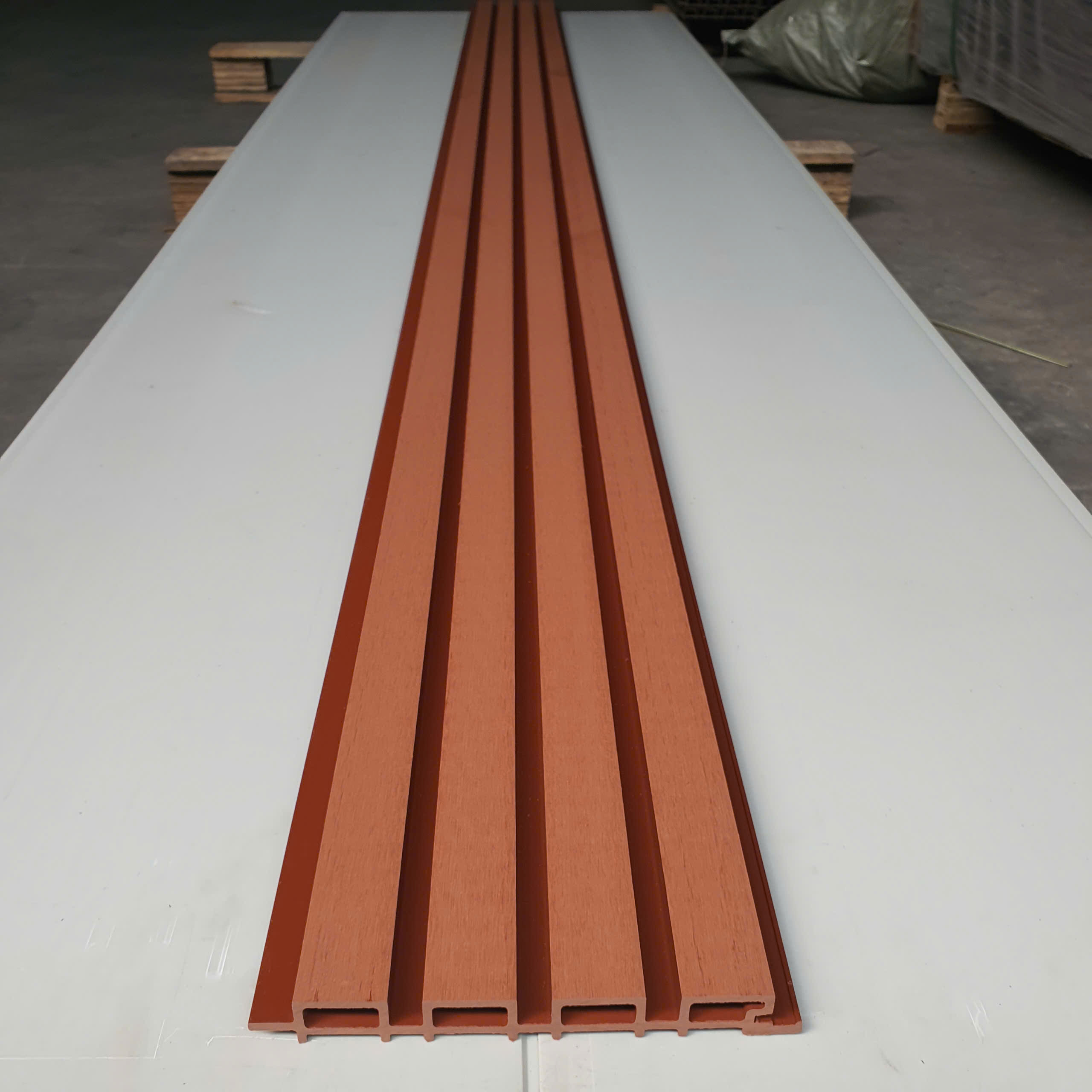 Tấm ốp lam sóng gỗ ngoài trời CEX-W219H26