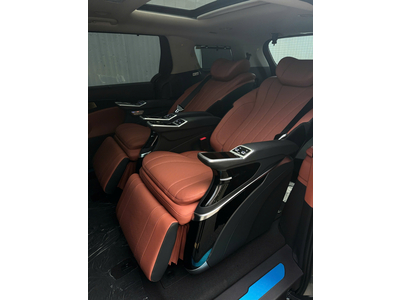 New Carnival 1.6T Signature 7S ( GHẾ VIP)