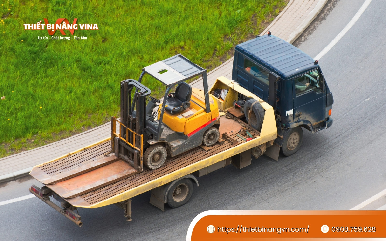 Giải đáp Xe nâng có được đi ra đường không?