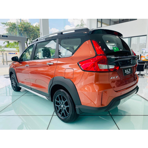 Suzuki XL7 Hybrid 2 Tone