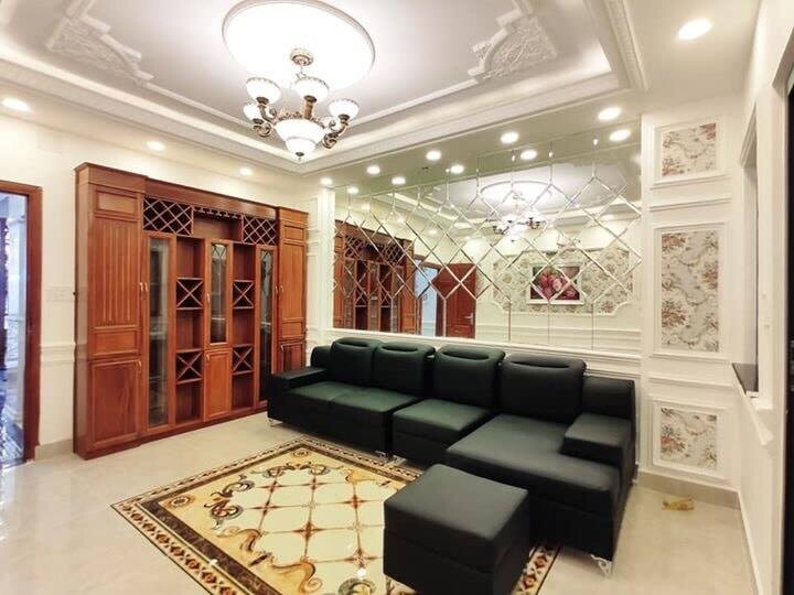 Kính thủy trang trí