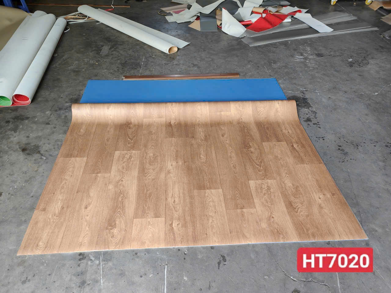 Tấm nhựa trải sàn vinyl PVC dân dụng cao cấp- MIA- HEMOGEN