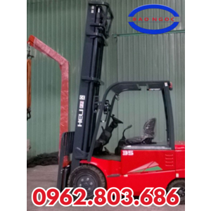 ⚡ CẨU JUMBO 1.5 TẤN – LOẠI 2 ĐỐI THỦY LỰC, DÀI 3M – LẮP TRÊN XE NÂNG 7 TẤN
