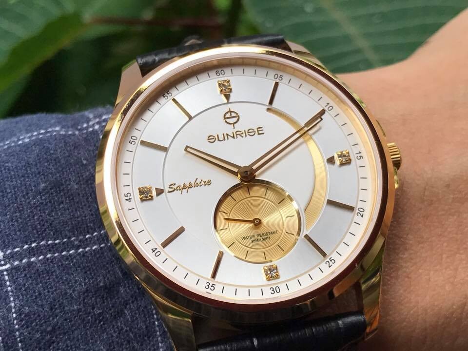 ĐỒNG HỒ NAM DÂY DA SUNRISE 1120PA