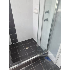 DỊCH VỤ PHỤC HỒI KÍNH NHÀ TẮM – CABIN KÍNH BỊ TRẦY XƯỚC, Ố MỐC