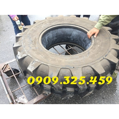 VỎ XE XÚC 16.9-24 DEESTONE