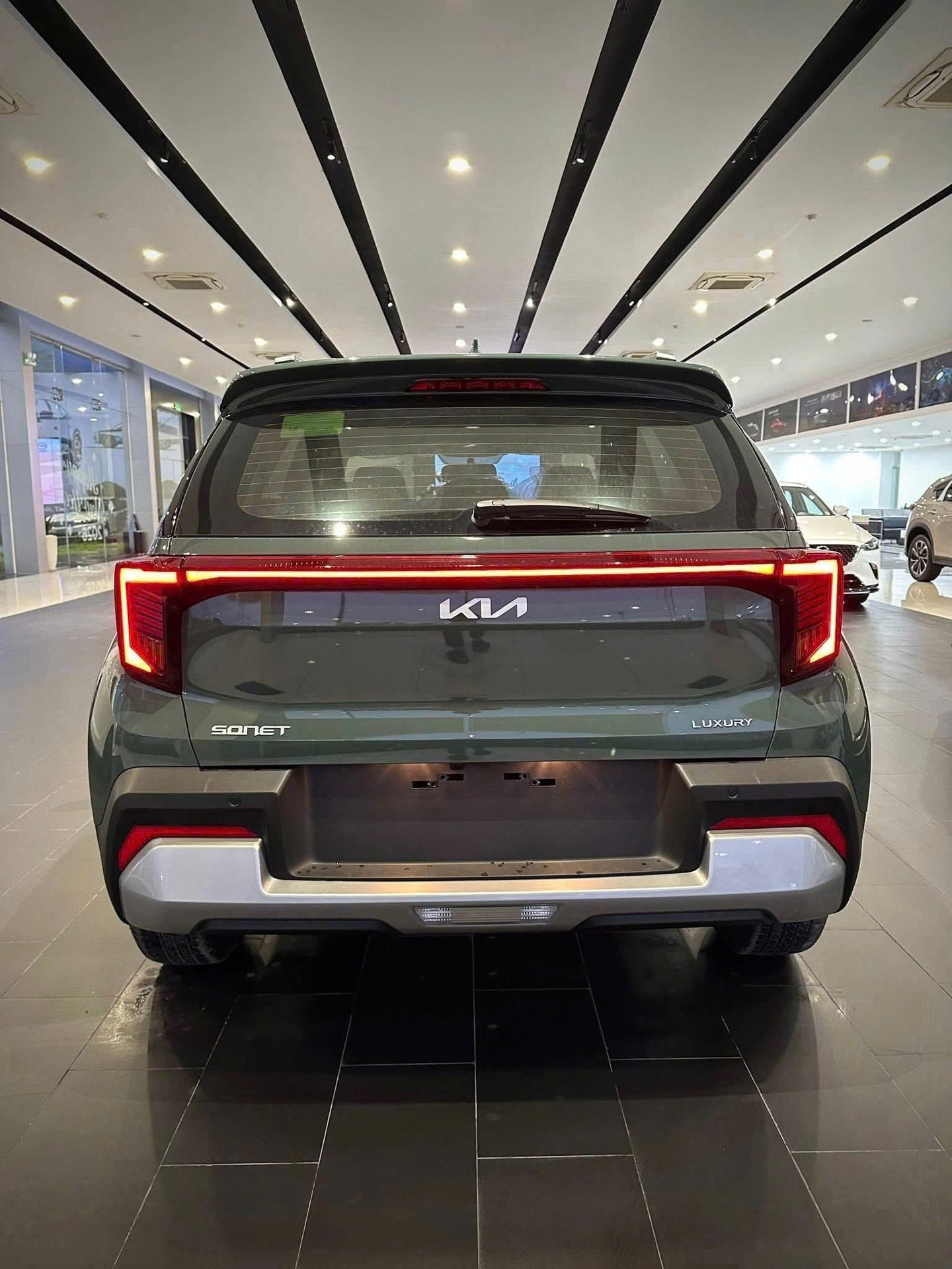 New KIA Sonet 1.5L Deluxe