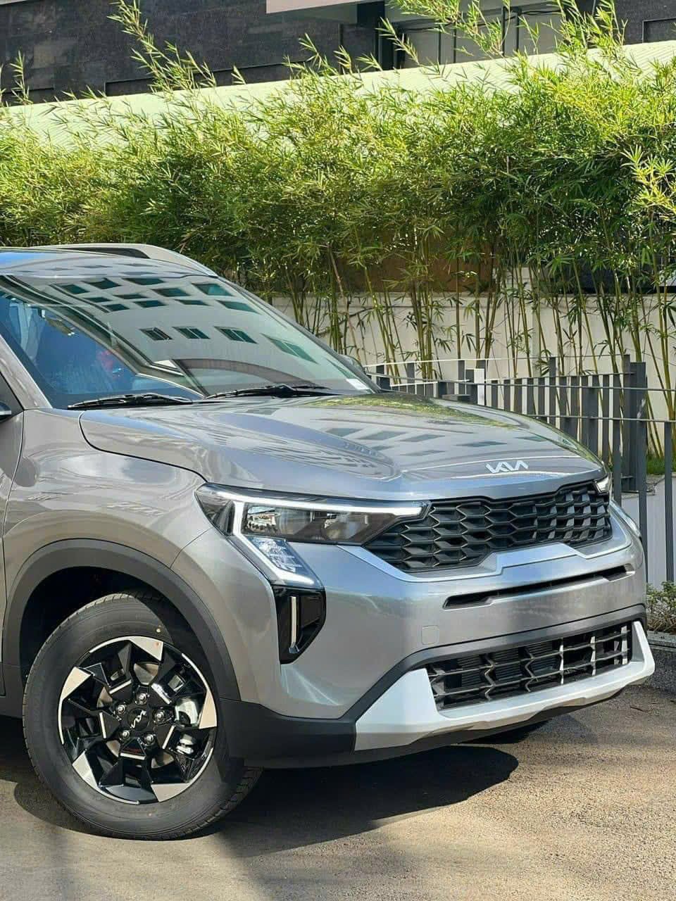 New KIA Sonet 1.5L Premium