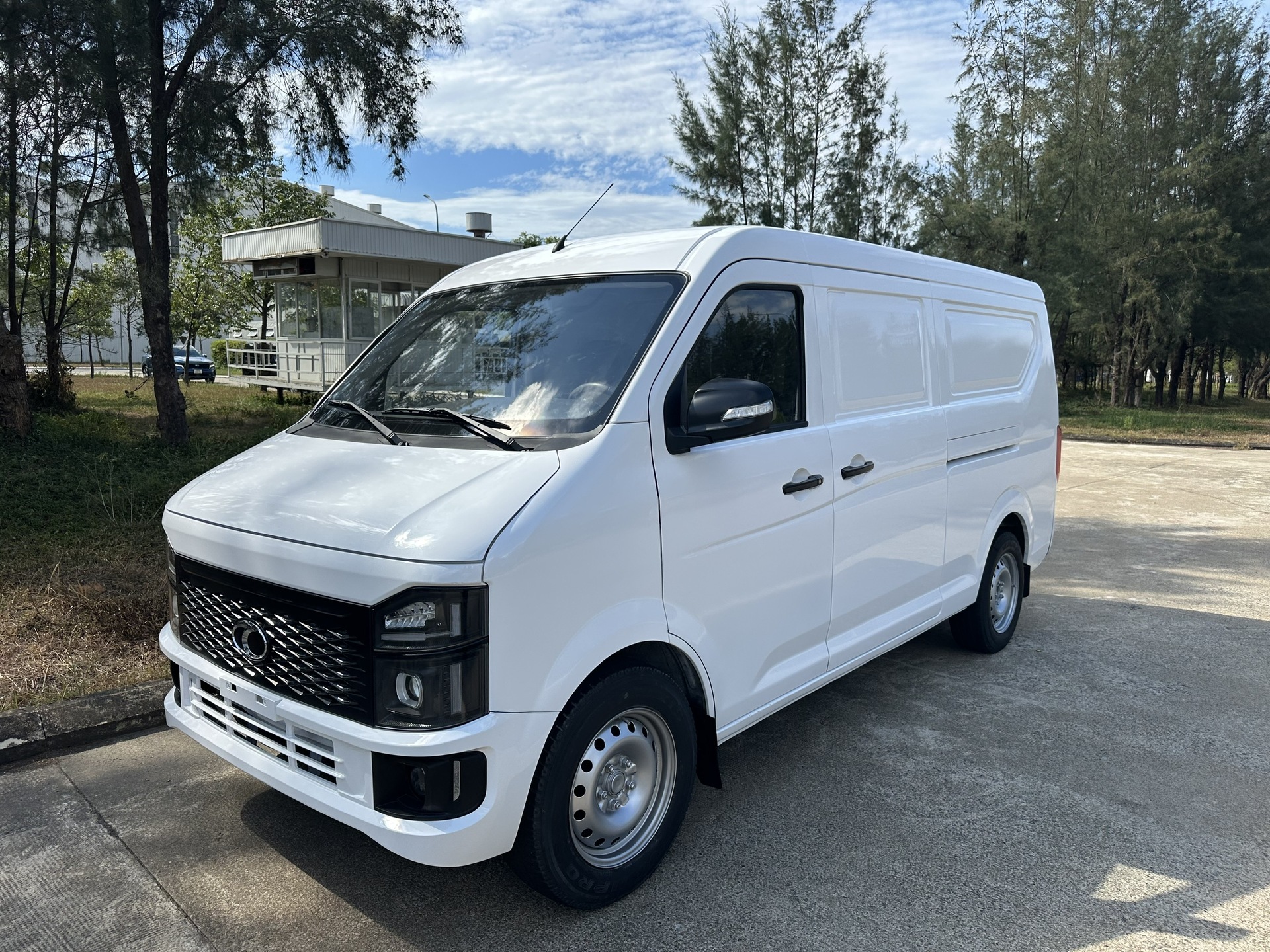 XE VAN ĐIỆN THACO TOWNER E - V2.7 - 2S( TF480V2S) MỚI NHẤT 2026