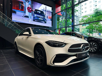 Mercedes-Benz C300 AMG