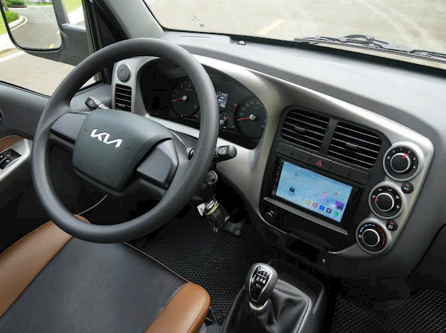 XE TẢI K250M PHIỂN BẢN 2026 MỚI RA MẮT TẢI 2t49 THÙNG KÍN TO DÀI 3m6
