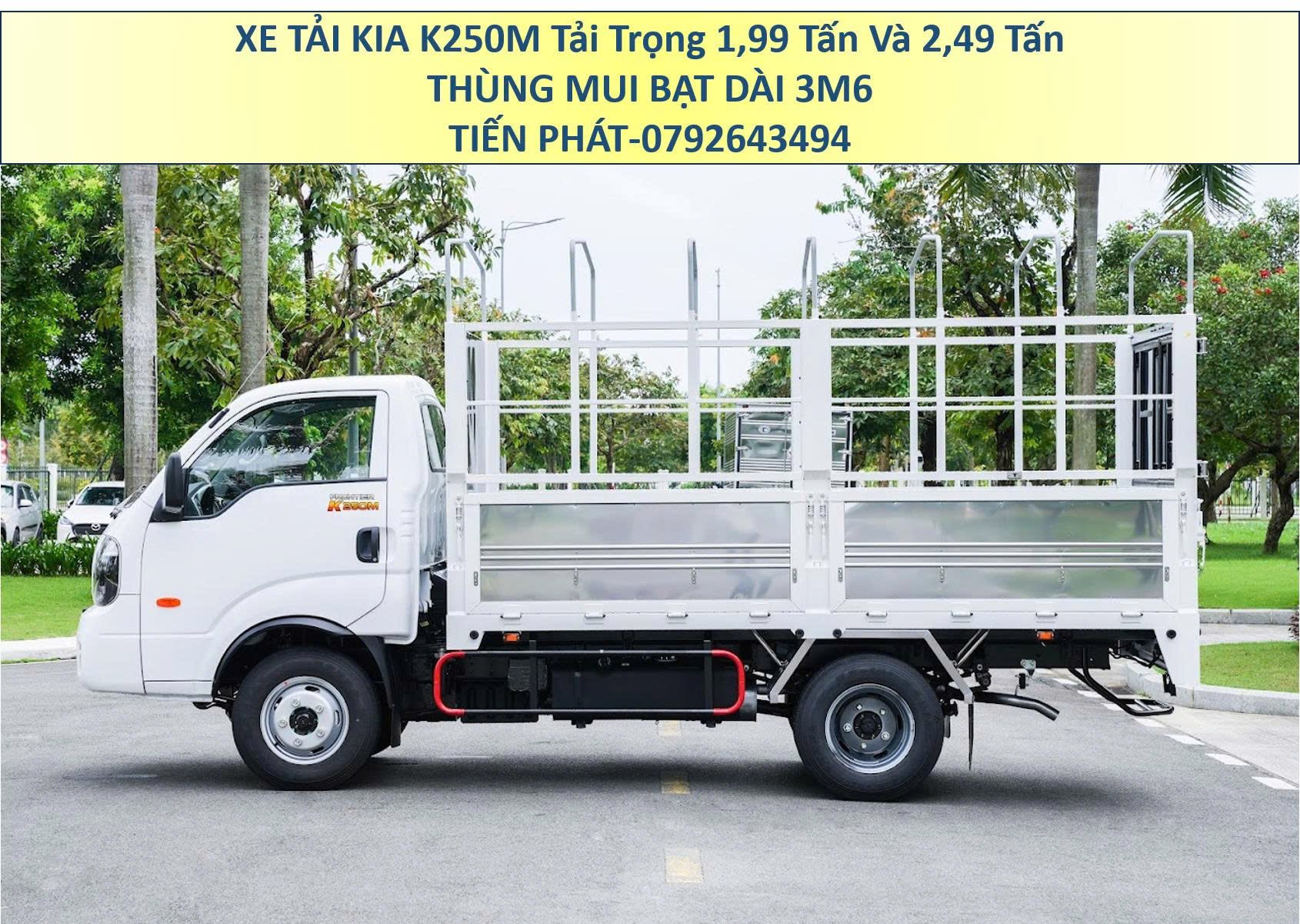Xe Tải 1,9 Tấn 2,4 Tấn KIA K250M Thùng Mui Bạt Mở 5 Bửng Euro 5 Mới Nhất