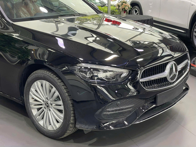 Mercedes-Benz C200 Avantgarde