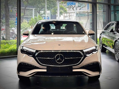 Mercedes Benz E300 AMG