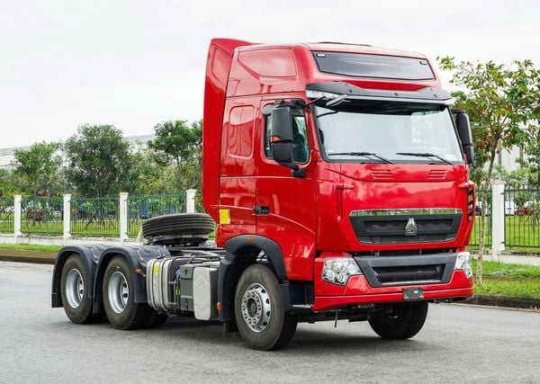 XE ĐẦU KÉO HOWO SINOTRUK T7H 6x4