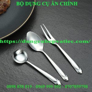 Bộ dụng cụ ăn inox 304 gồm dao - muỗng - nĩa ( Bộ kim cương)