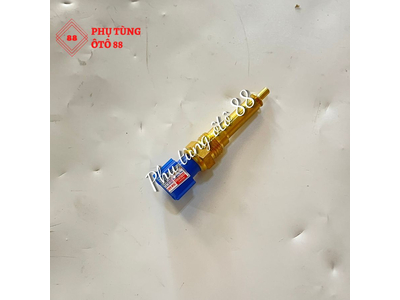 CẢM BIẾN NHIỆT ĐỘ NƯỚC XE TẢI ISUZU ĐỘNG CƠ 6WF1 - 1802100051