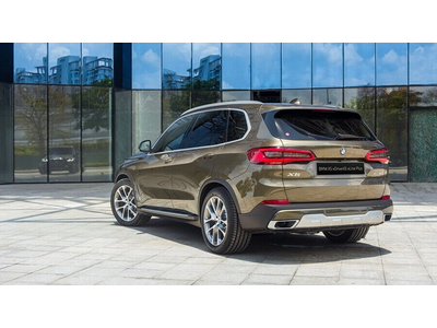 BMW X5 xDrive40i xLine 2023 Pre LCI