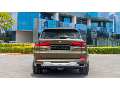 BMW X5 xDrive40i xLine 2023 Pre LCI