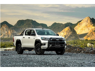 Toyota Hilux 2.8G 4x4 AT Adventure