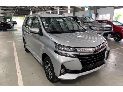 Toyota Avanza 1.5AT