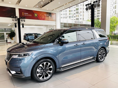 KIA Carnival 2.2D Signature 7 chỗ