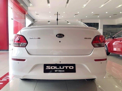 KIA Soluto MT Deluxe 1.4L