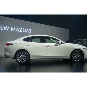 Mazda 3 2.0L Signature Luxury
