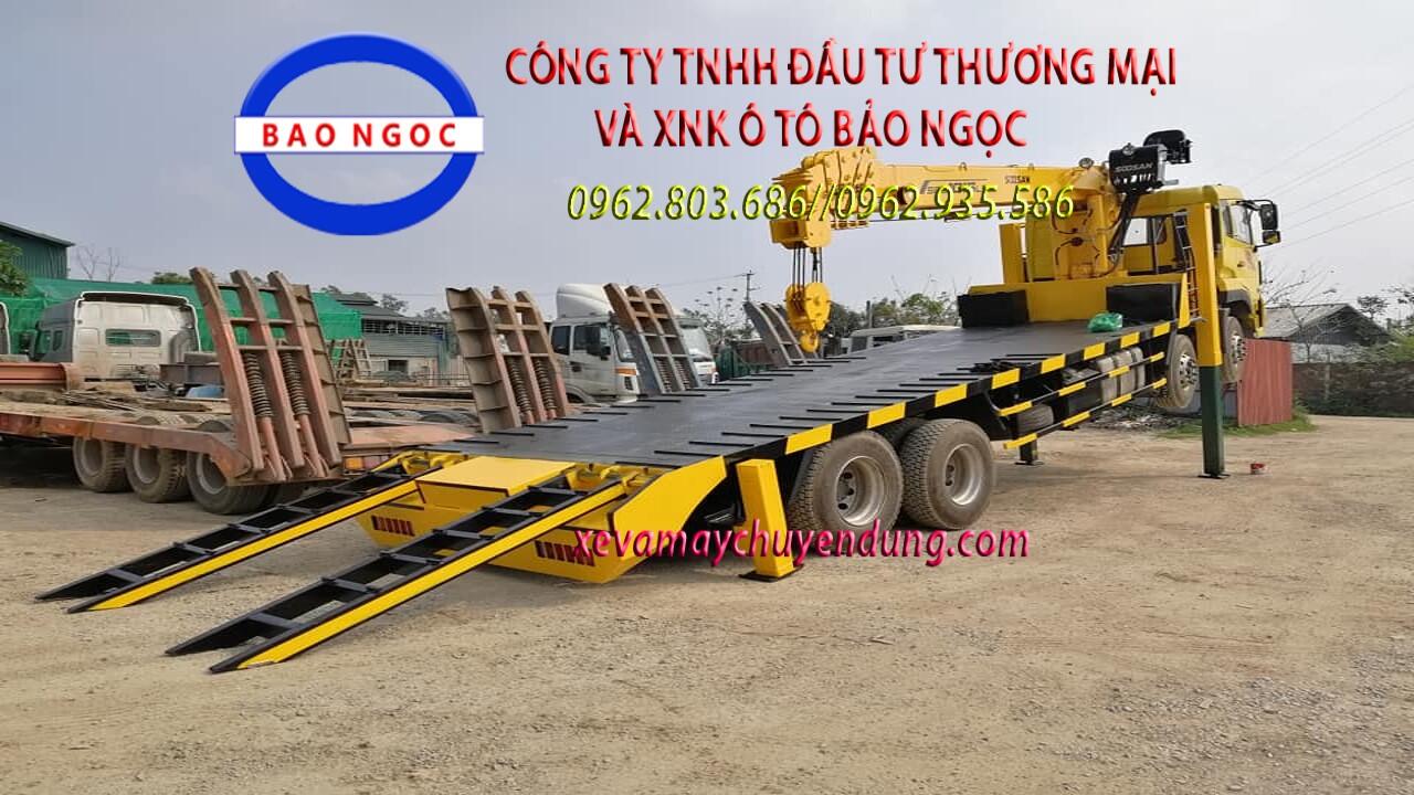 Xe tải dongfeng 4 chân gắn cẩu 12 tấn và nâng đầu chở máy