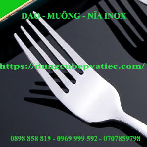 Bộ Dụng Cụ Ăn Inox Cao Cấp