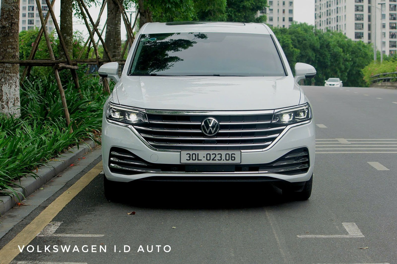 Volkswagen Viloran Luxury