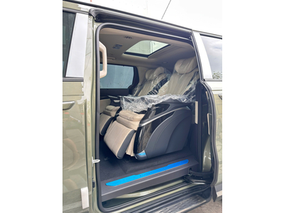 New Carnival 1.6T Signature 7S ( GHẾ VIP)