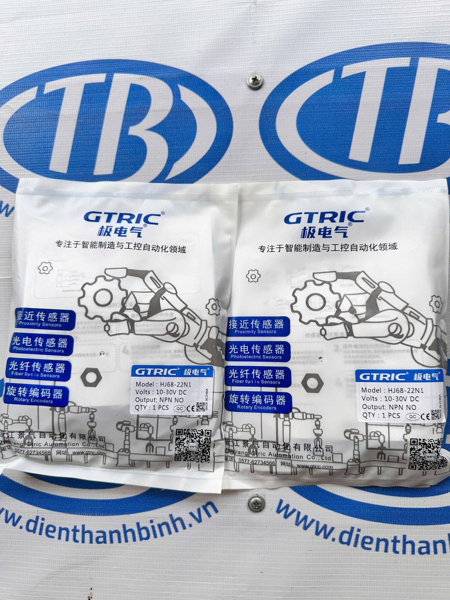 Cảm biến tiệm cận vòng tròn HJ68-phi tròn 15mm,22mm,30mm