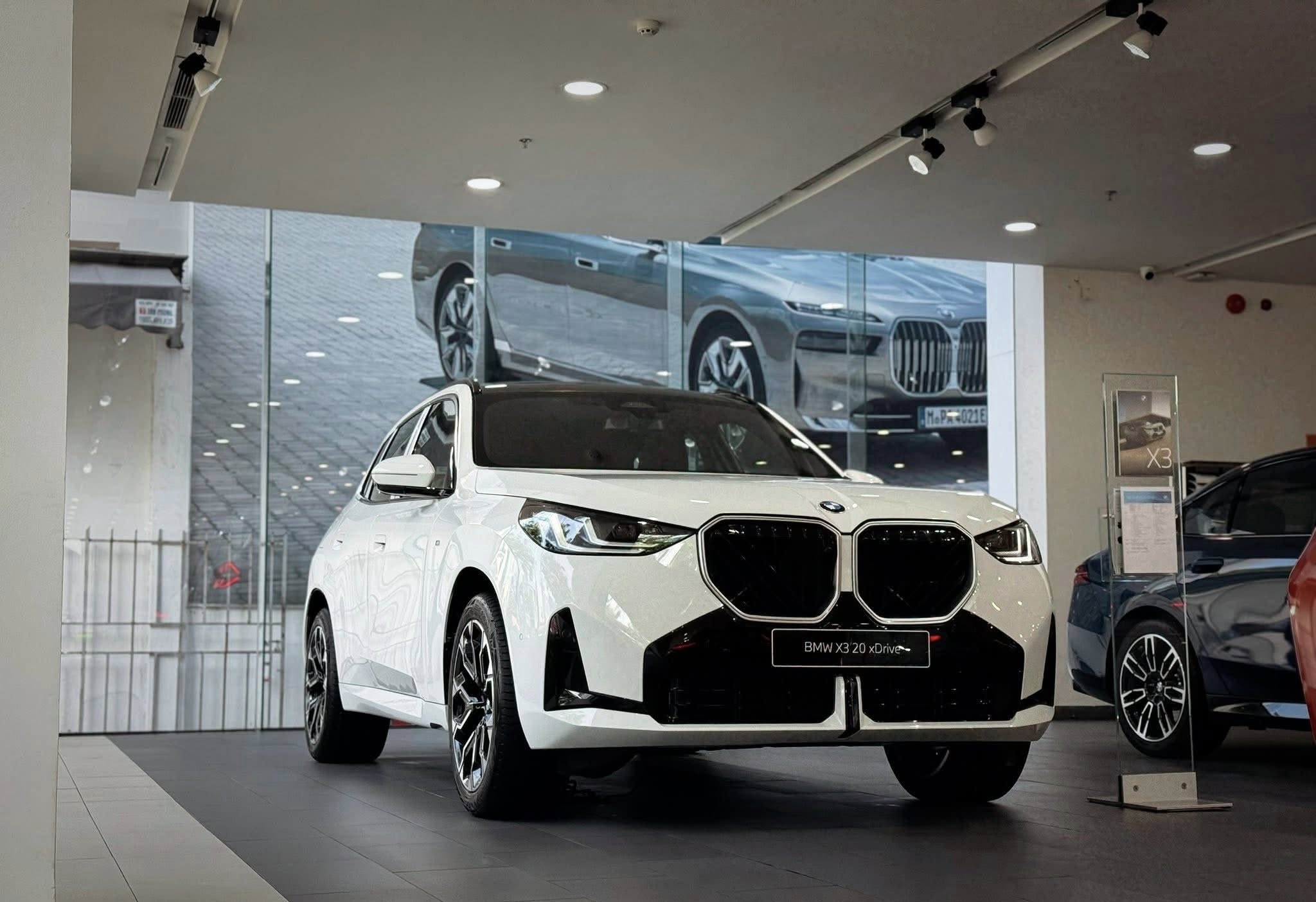 BMW THE ALL - NEW X3 VỚI GIÁ CHỈ TỪ 2,299 TỶ ĐỒNG.
